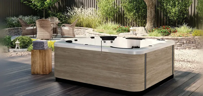 Modèle de spa Cannes